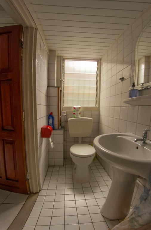 Guesthouse Un Pied-A-Terre Paramaribo Eksteriør billede