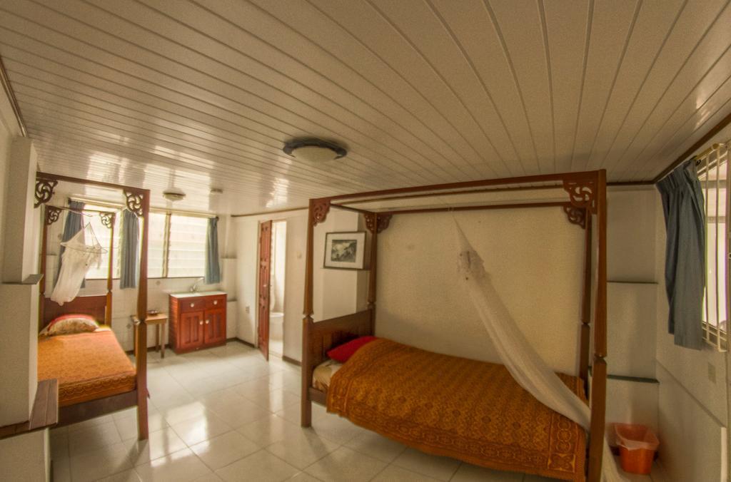 Guesthouse Un Pied-A-Terre Paramaribo Eksteriør billede
