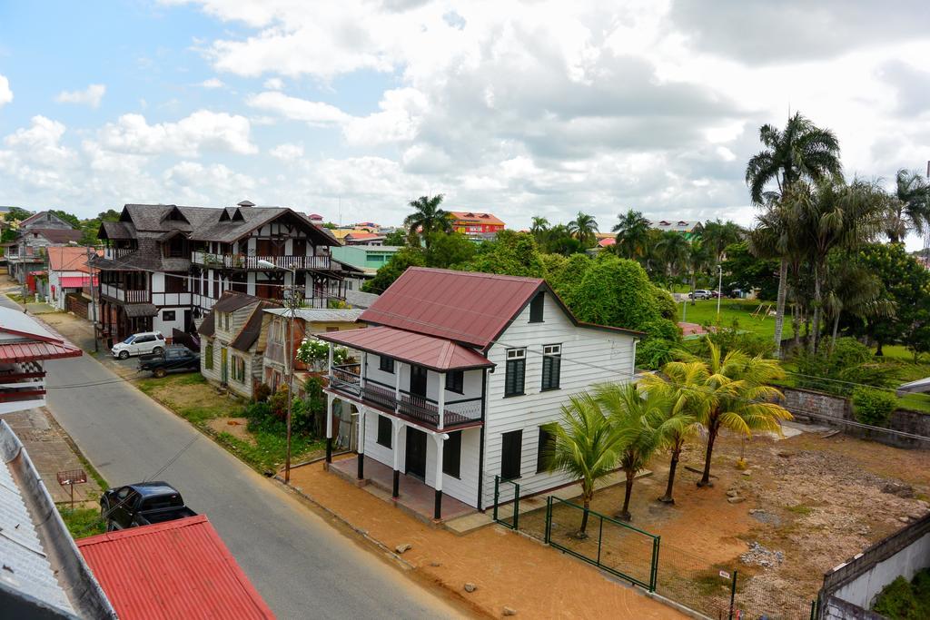 Guesthouse Un Pied-A-Terre Paramaribo Eksteriør billede